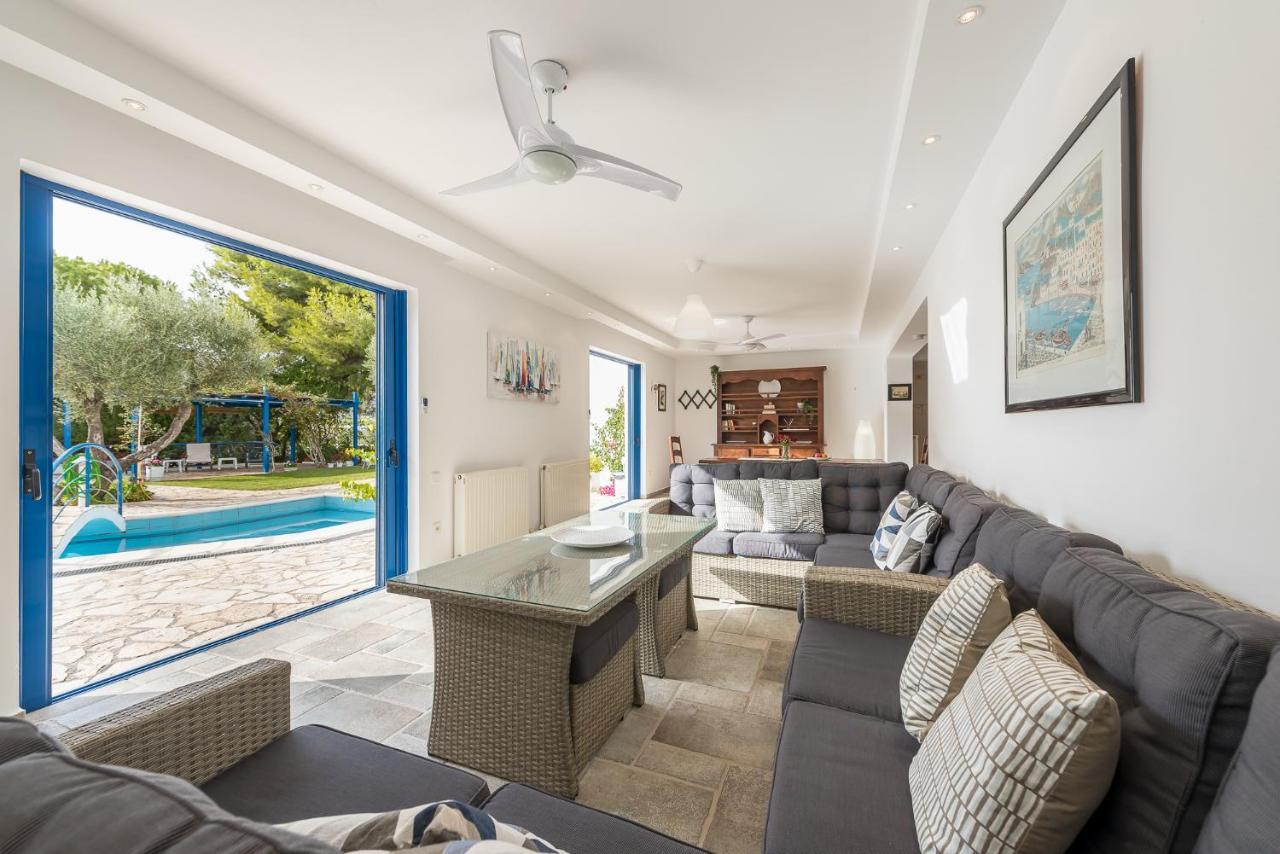 Summer Villa Pasiphae Private Pool - Bbq -Beach 2Min Sounion Dış mekan fotoğraf